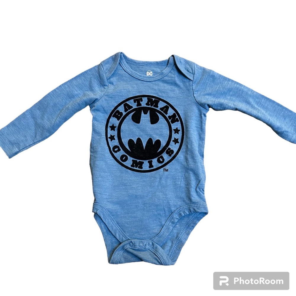 DC BATMAN COMICS ok!e dokie 9 months blue baby boy long sleeve onesie